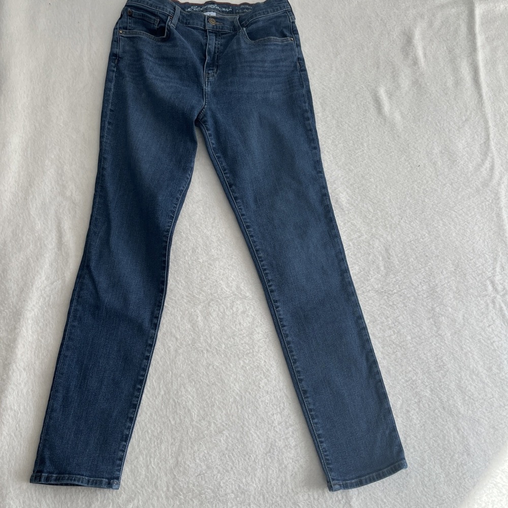 Eddie Bauer Womens Boyfriend Mid Rise Slim Jeans Stretch Denim Size 8 Blue